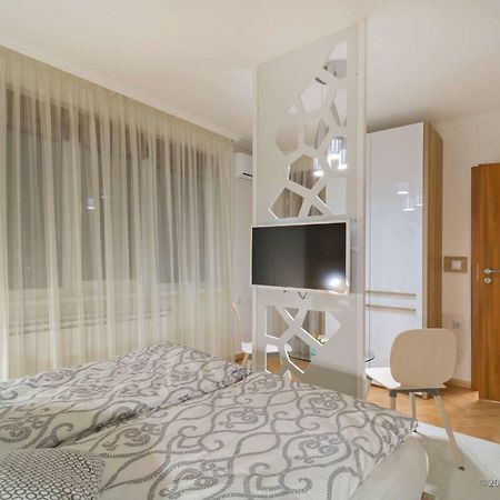Apartment Art Veliko Tărnovo Exteriör bild