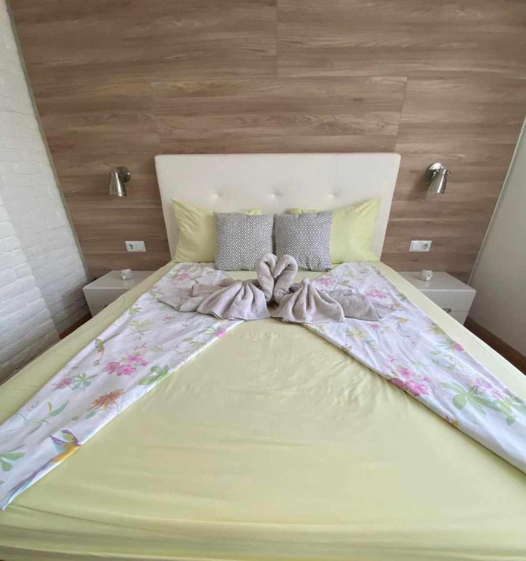 Apartment Art Veliko Tărnovo Exteriör bild