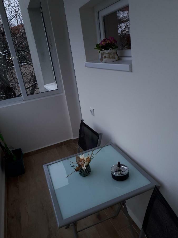 Apartment Art Veliko Tărnovo Exteriör bild
