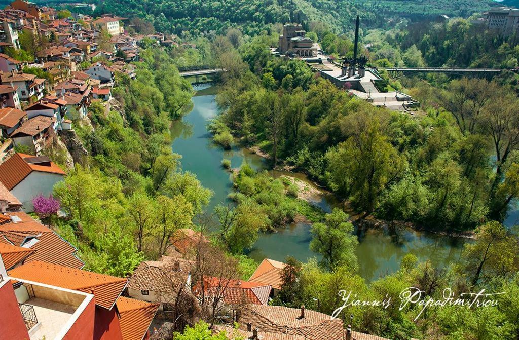 Apartment Art Veliko Tărnovo Exteriör bild